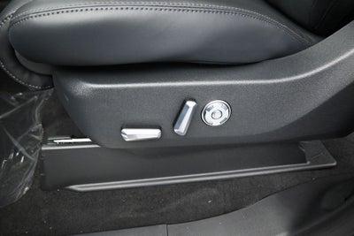 2027 Lincoln Navigator Premiere