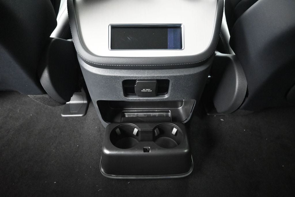 2027 Lincoln Navigator Premiere