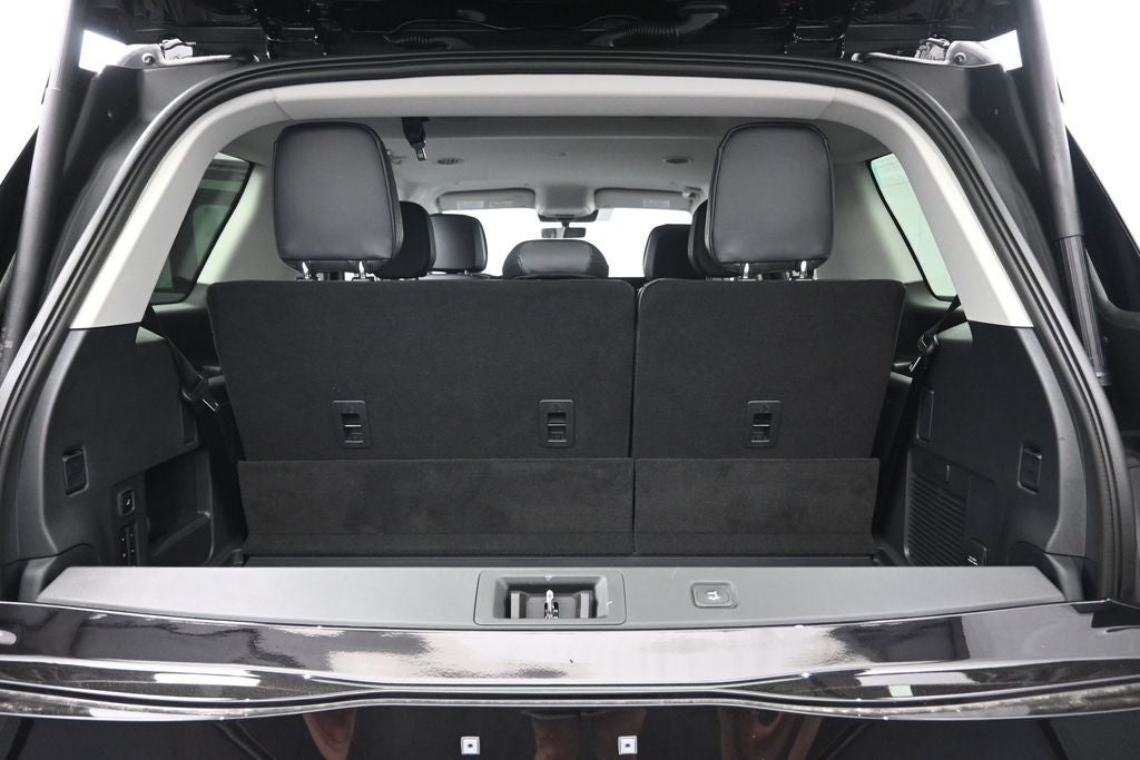2027 Lincoln Navigator Premiere