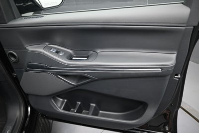 2027 Lincoln Navigator Premiere