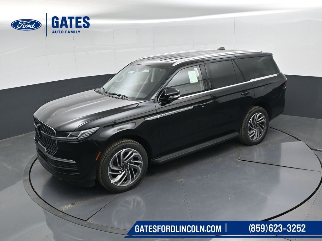 2027 Lincoln Navigator Premiere