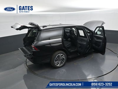 2027 Lincoln Navigator Premiere