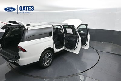 2025 Lincoln Navigator L Reserve