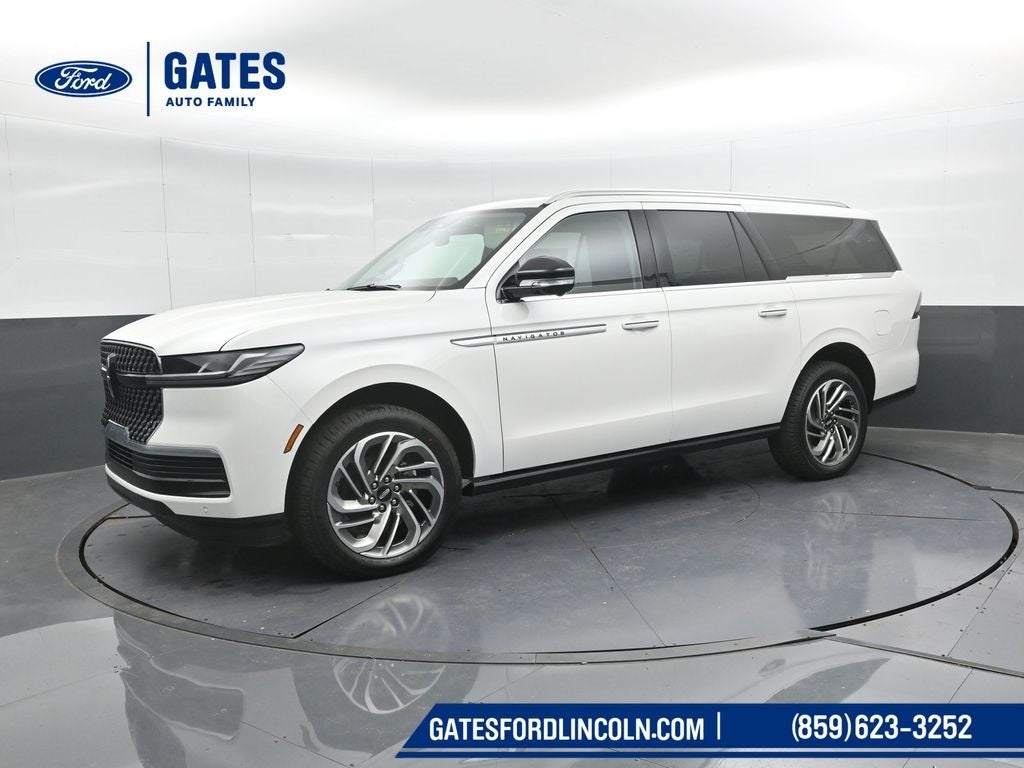 2025 Lincoln Navigator L Reserve