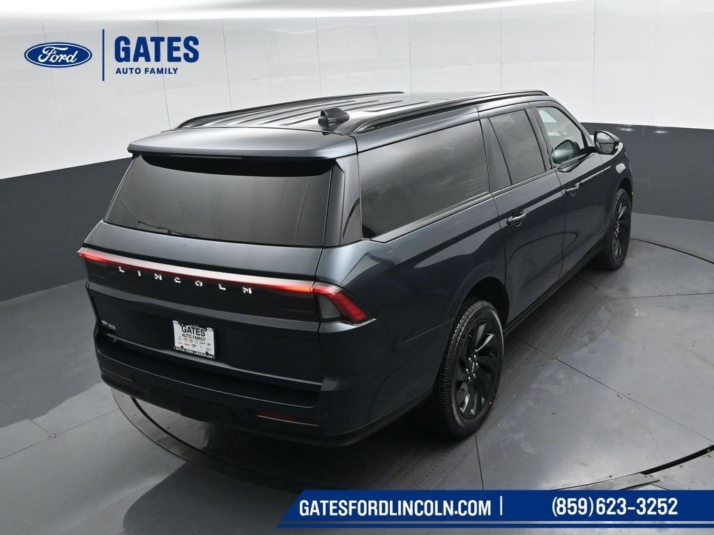 2026 Lincoln Navigator L Reserve