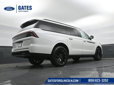 2026 Lincoln Navigator L Reserve