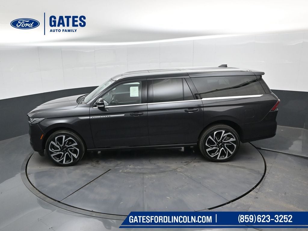 2026 Lincoln Navigator L Reserve