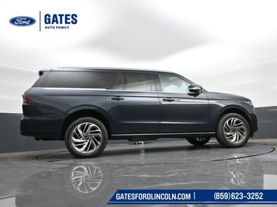 2025 Lincoln Navigator L Reserve