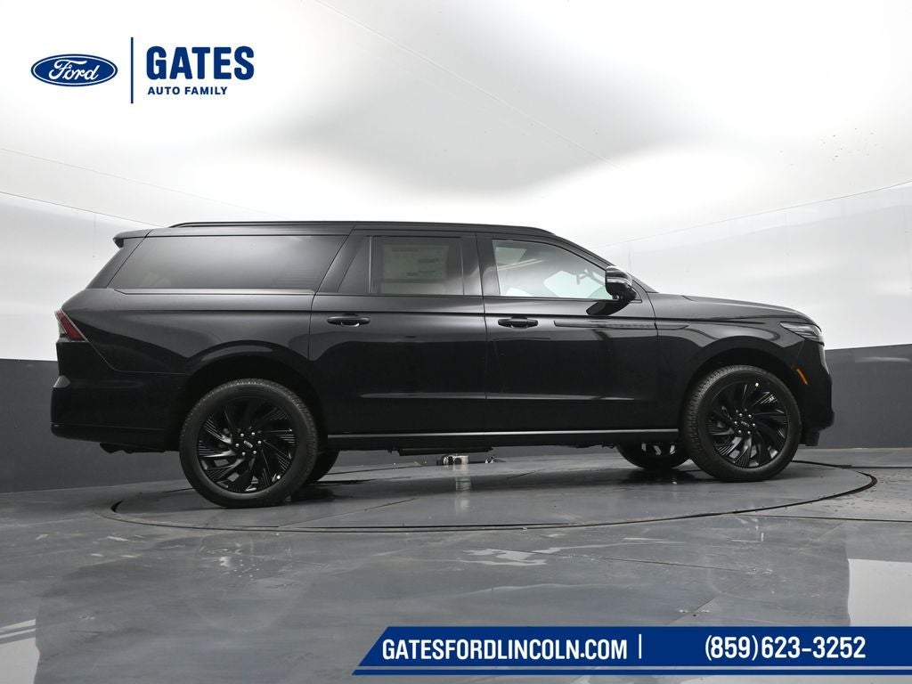 2026 Lincoln Navigator L Reserve