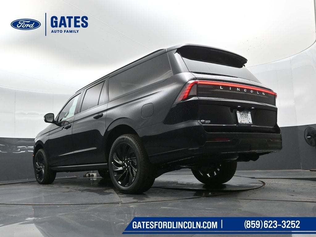 2026 Lincoln Navigator L Reserve