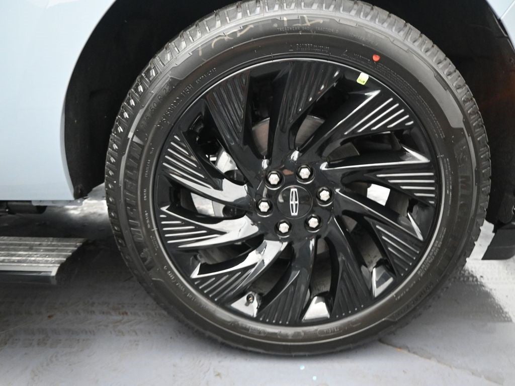 2025 Lincoln Navigator L Reserve