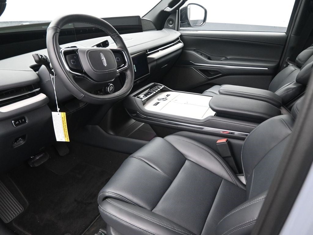 2025 Lincoln Navigator L Reserve