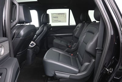 2027 Lincoln Navigator L Reserve
