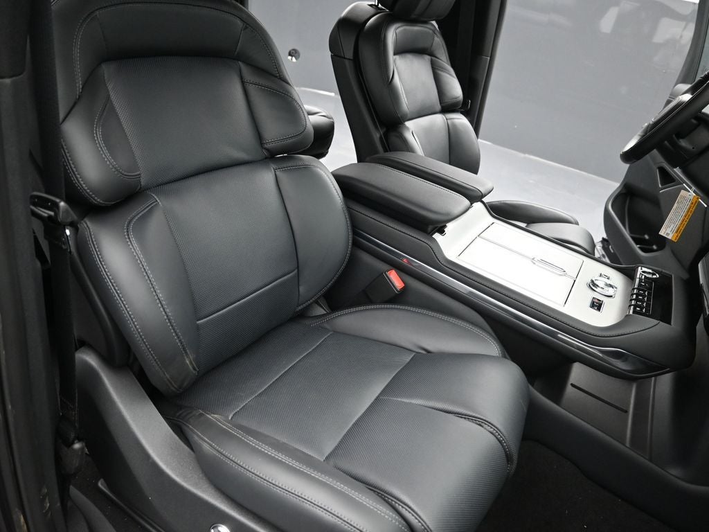 2026 Lincoln Navigator L Reserve