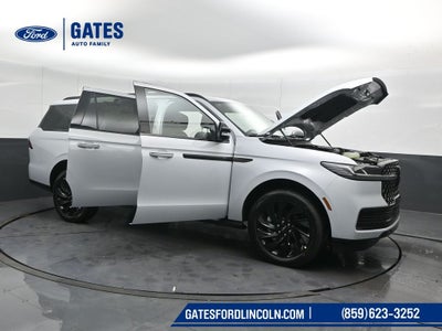 2026 Lincoln Navigator L Reserve