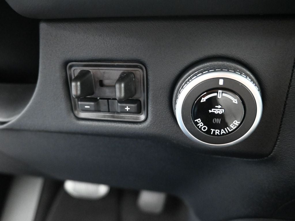 2026 Lincoln Navigator L Premiere