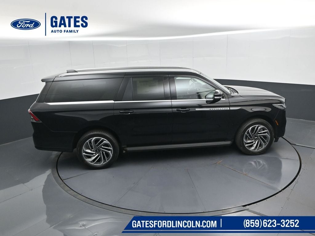 2026 Lincoln Navigator L Premiere