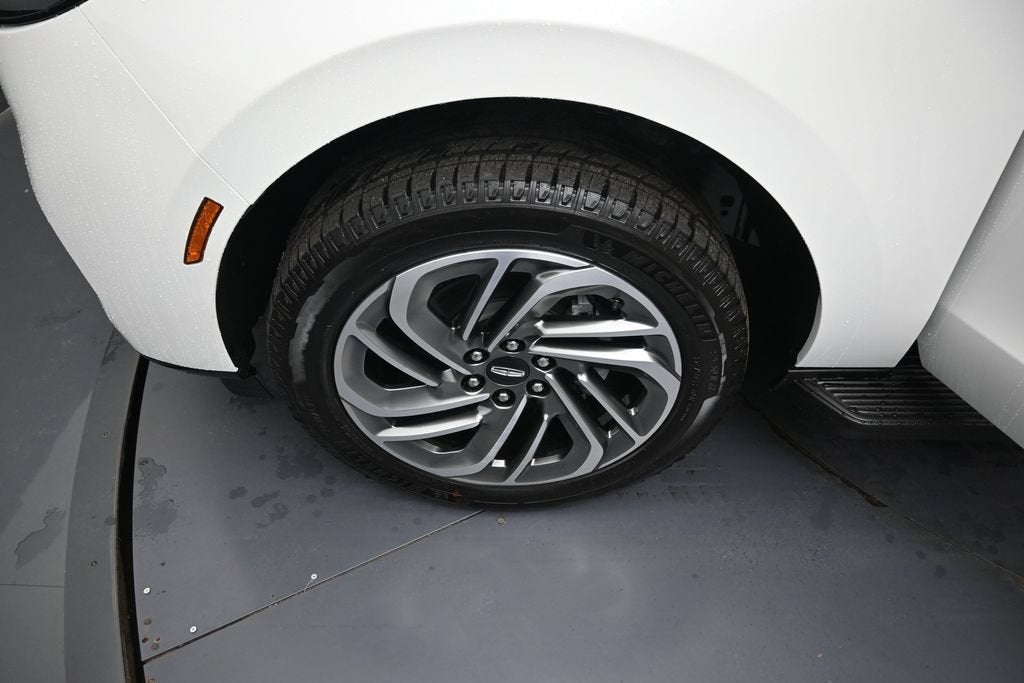 2027 Lincoln Navigator L Premiere