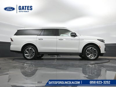 2027 Lincoln Navigator L Premiere