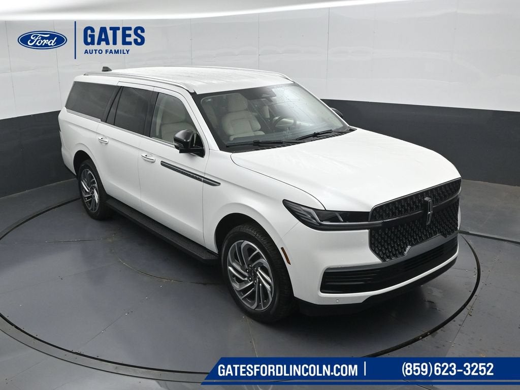 2027 Lincoln Navigator L Premiere