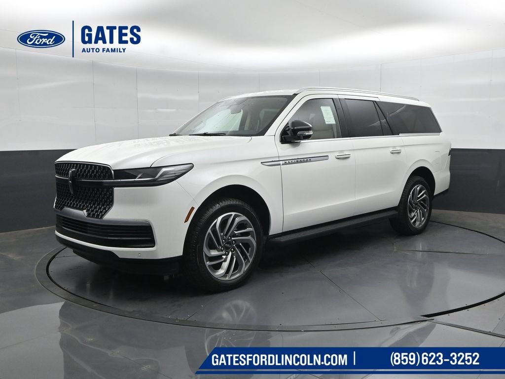 2027 Lincoln Navigator L Premiere