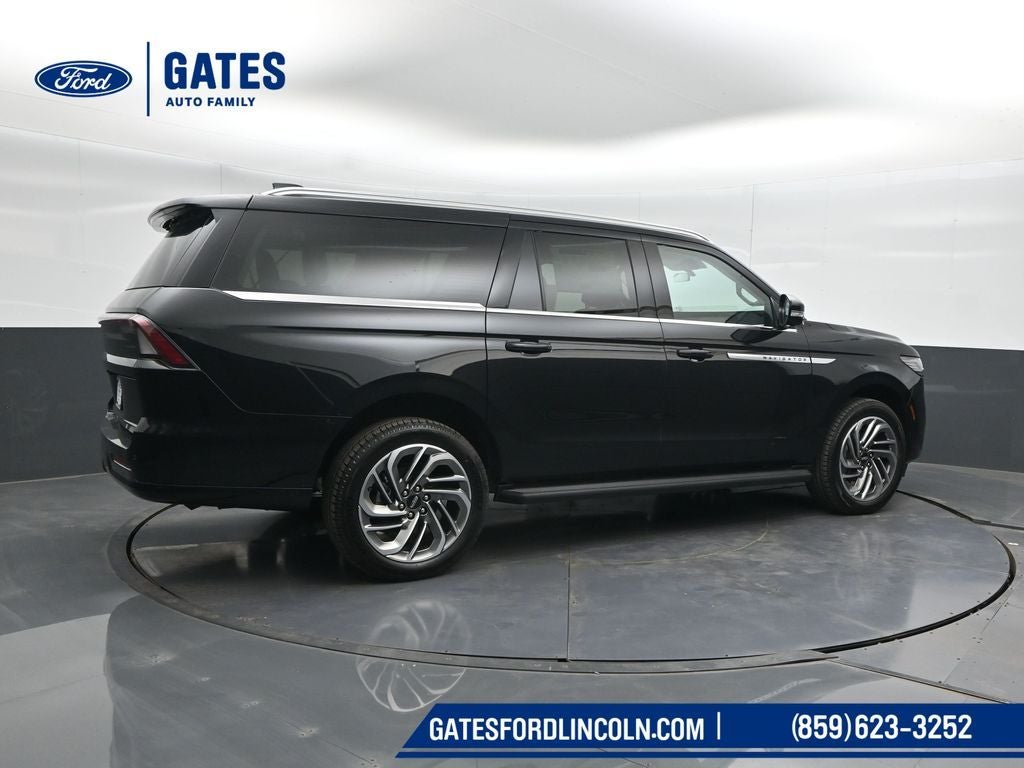 2026 Lincoln Navigator L Premiere