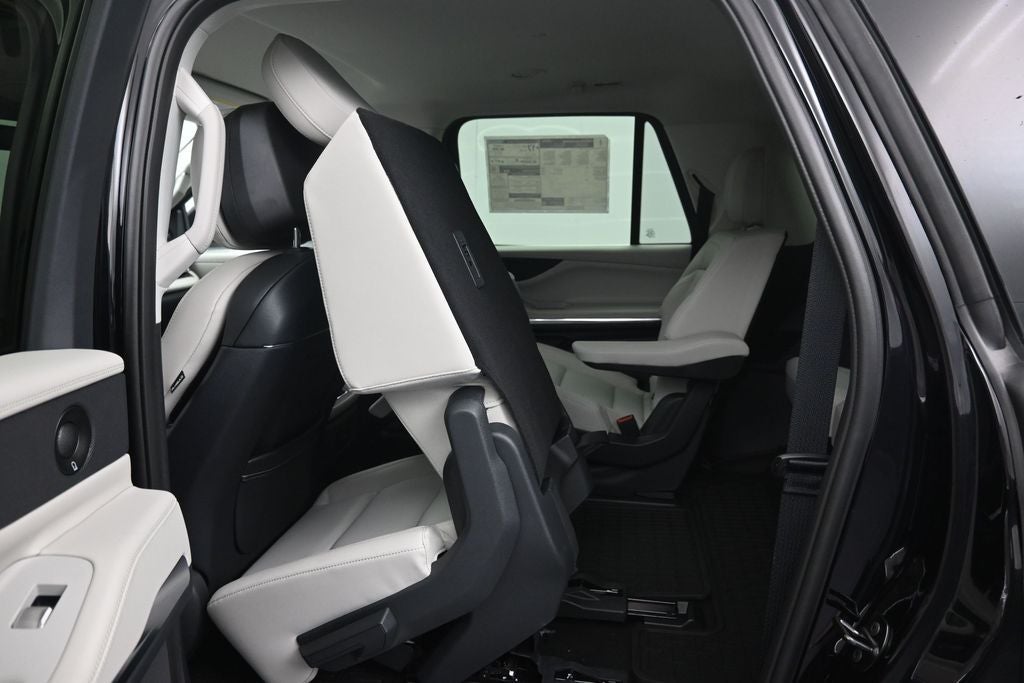 2026 Lincoln Navigator L Premiere
