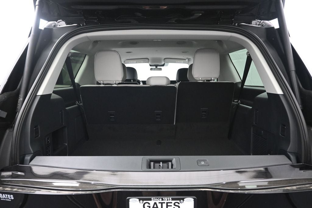 2026 Lincoln Navigator L Premiere