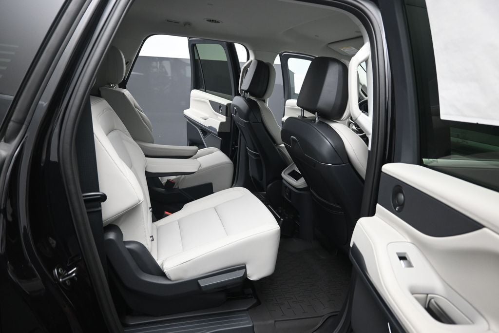 2026 Lincoln Navigator L Premiere