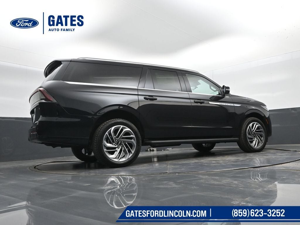 2026 Lincoln Navigator L Premiere