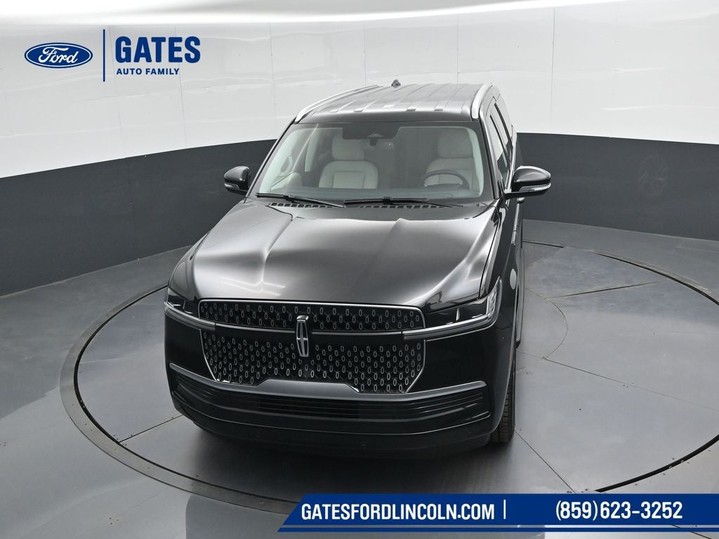 2026 Lincoln Navigator L Premiere