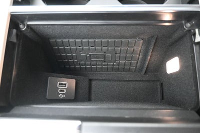 2026 Lincoln Navigator L Premiere