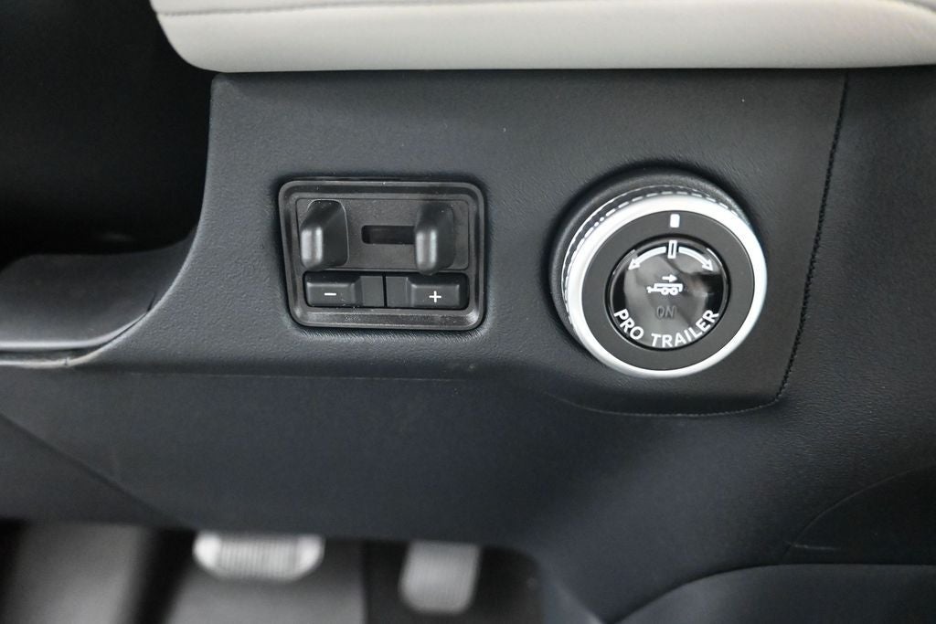 2026 Lincoln Navigator L Premiere