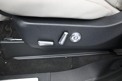 2026 Lincoln Navigator L Premiere