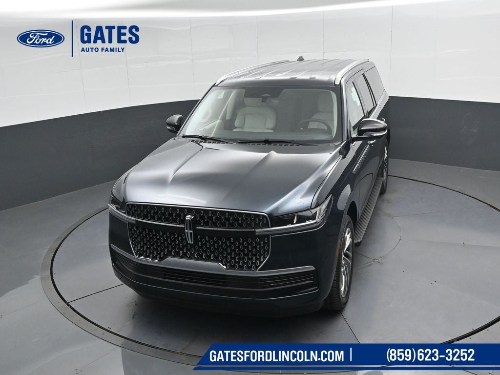 2026 Lincoln Navigator L Premiere