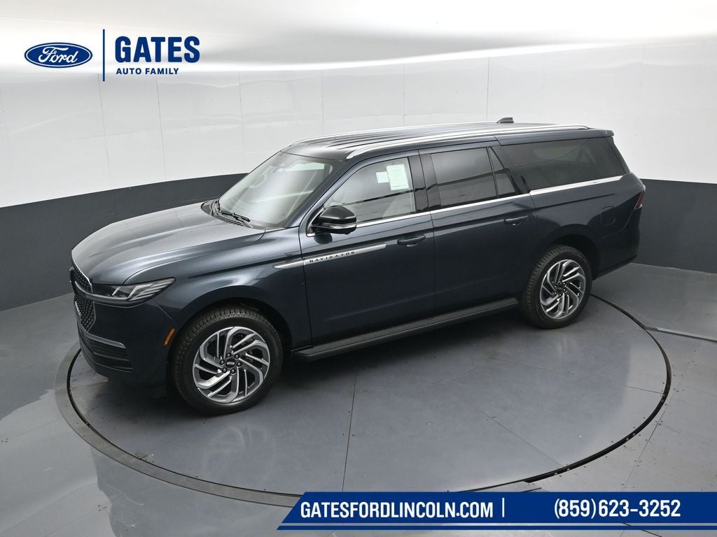 2026 Lincoln Navigator L Premiere