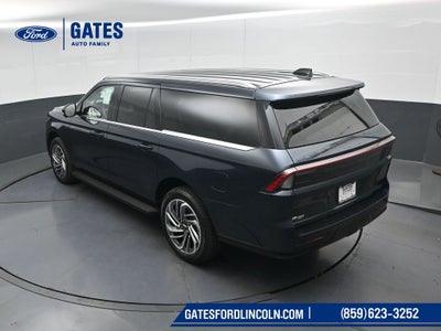 2026 Lincoln Navigator L Premiere