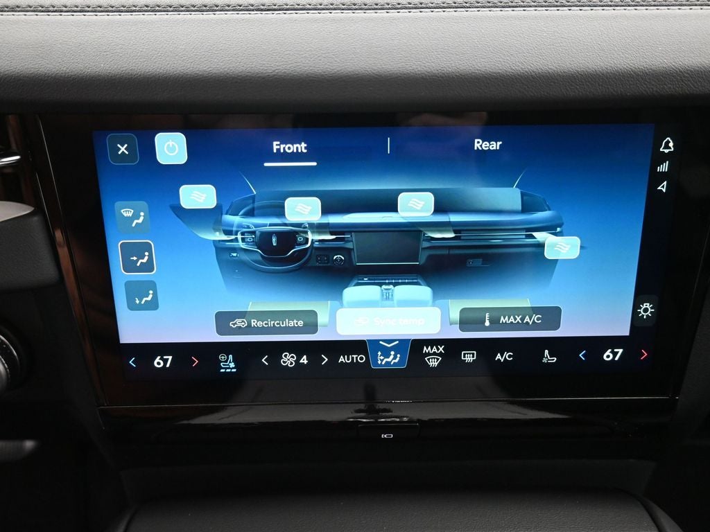 2026 Lincoln Navigator L Premiere