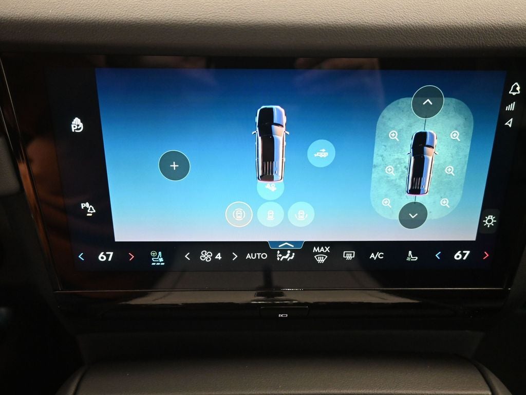 2026 Lincoln Navigator L Premiere