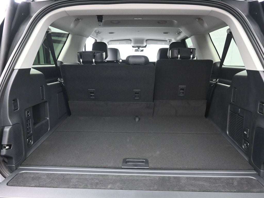 2026 Lincoln Navigator L Premiere