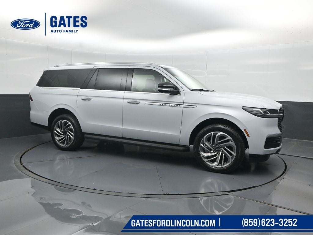 2026 Lincoln Navigator L Premiere