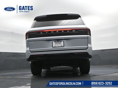 2026 Lincoln Navigator L Premiere