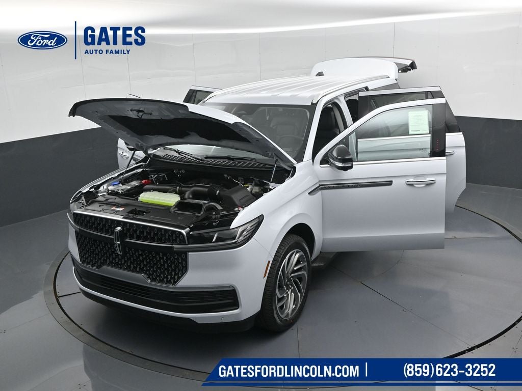 2026 Lincoln Navigator L Premiere