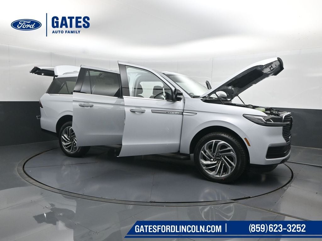 2026 Lincoln Navigator L Premiere