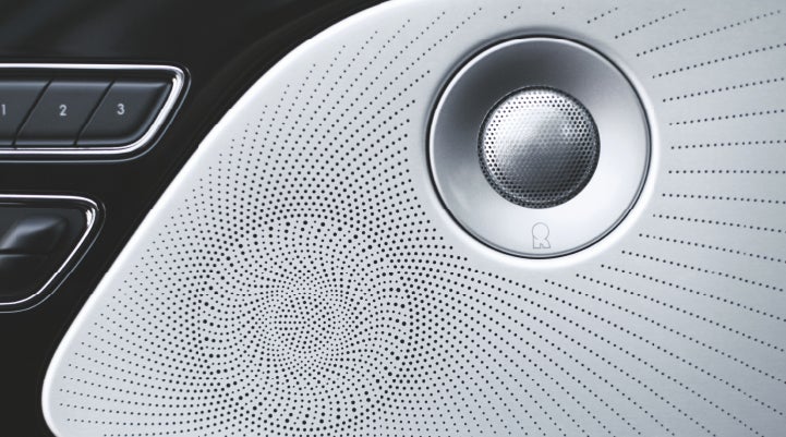 A stylish speaker cover of a 2024 Lincoln Aviator® SUV is shown | Gates Ford Lincoln in Richmond KY