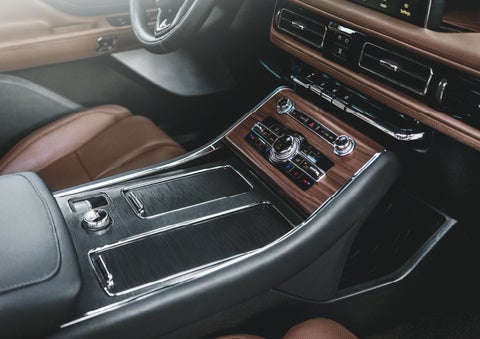 The front center console of a 2024 Lincoln Aviator® SUV is shown | Gates Ford Lincoln in Richmond KY