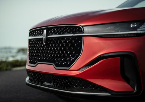The sleek grille of a 2026 Lincoln Nautilus® SUV with the available Jet Appearance Package makes a bold statement. | Gates Ford Lincoln in Richmond KY