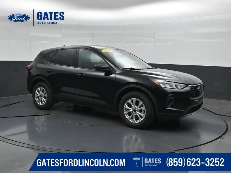 Used Ford Escape on the lot at Gates Ford Lincoln in Richmond, Kentucky